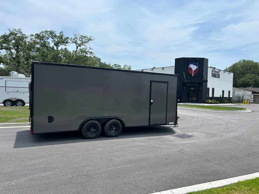 
								2026 Extreme Cargo Trailers 8.5 x 20 enclosed – #019033 full									