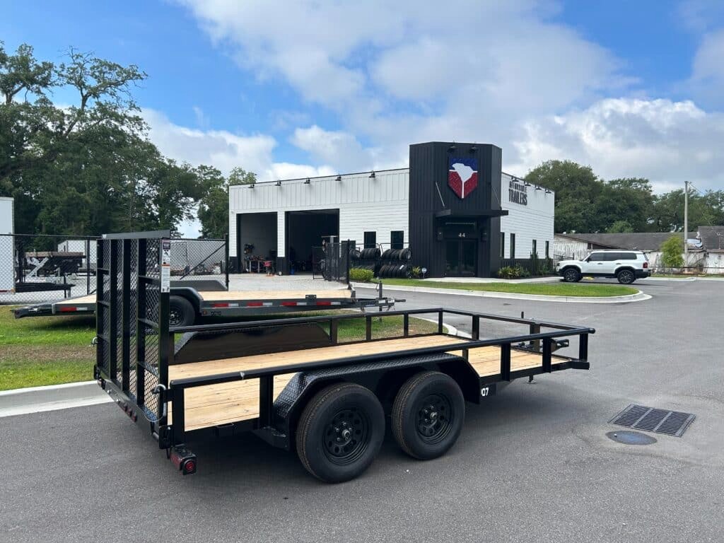 
								2026 Top Hat Trailers 83 x 14 utility trailer- #265107 full									