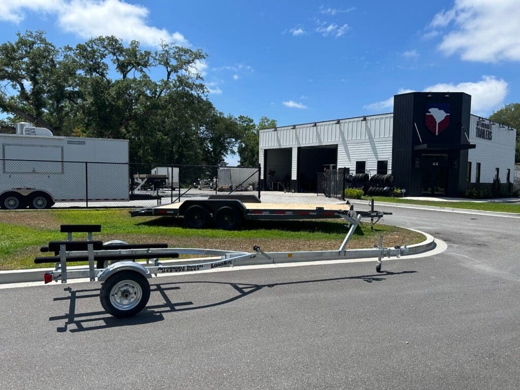 
								2027 Load Rite 16F1200WT – #020684 full									