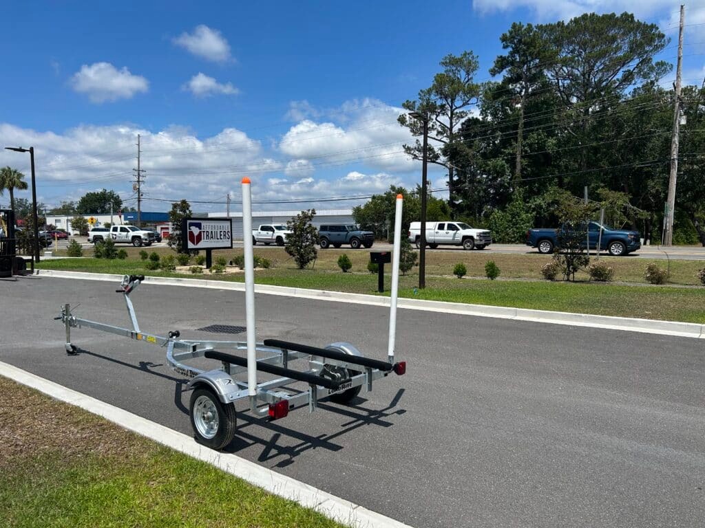 
								2027 Load Rite 16F1200WT – #020573 full									