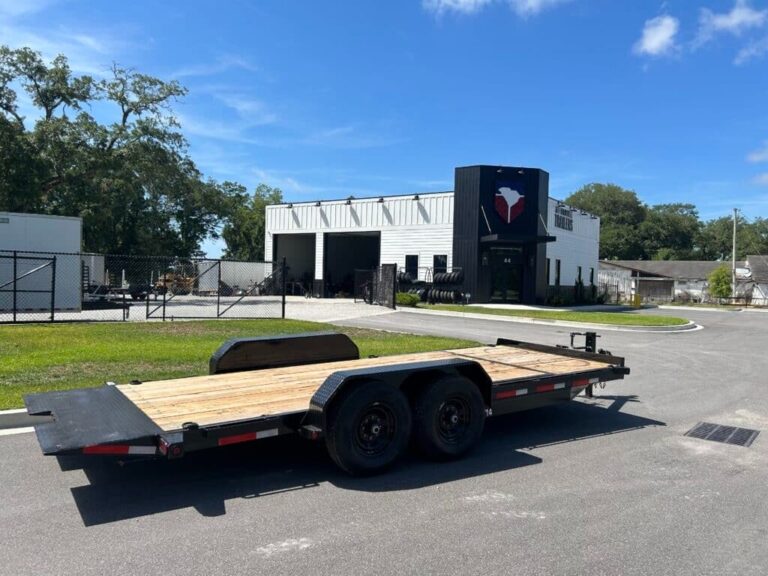 2026 Top Hat Trailers 83 x 20 Tilt- #264507
