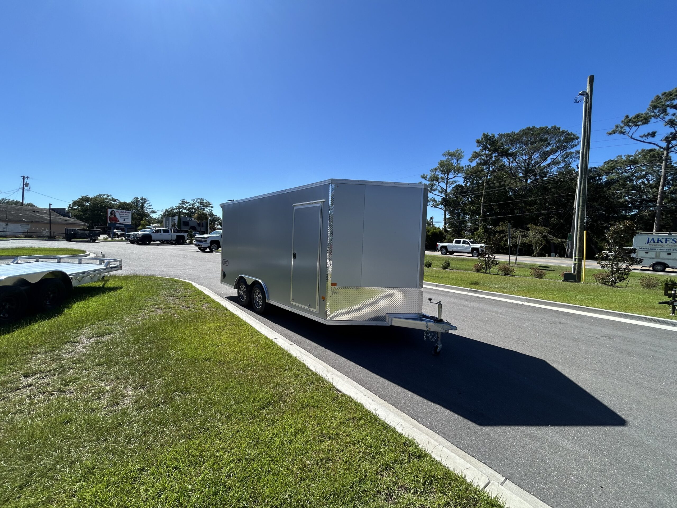 
								2027 EZ Hauler 8.5×16 enclosed – 41486 full									